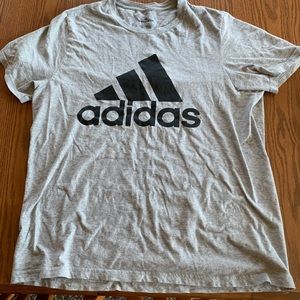 Adidas T-Shirt